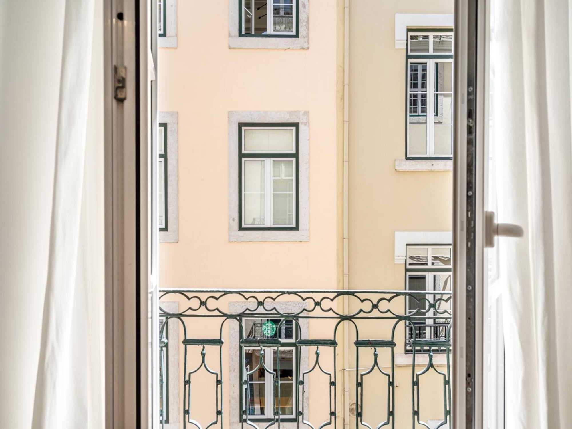 Akicity Baixa Out Lisboa